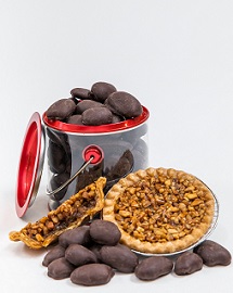 CANDY PAIL WITH MINI PECAN PIE